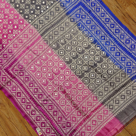 Vibrant Rangkaat Harmony Gujarati Embroidered Saree