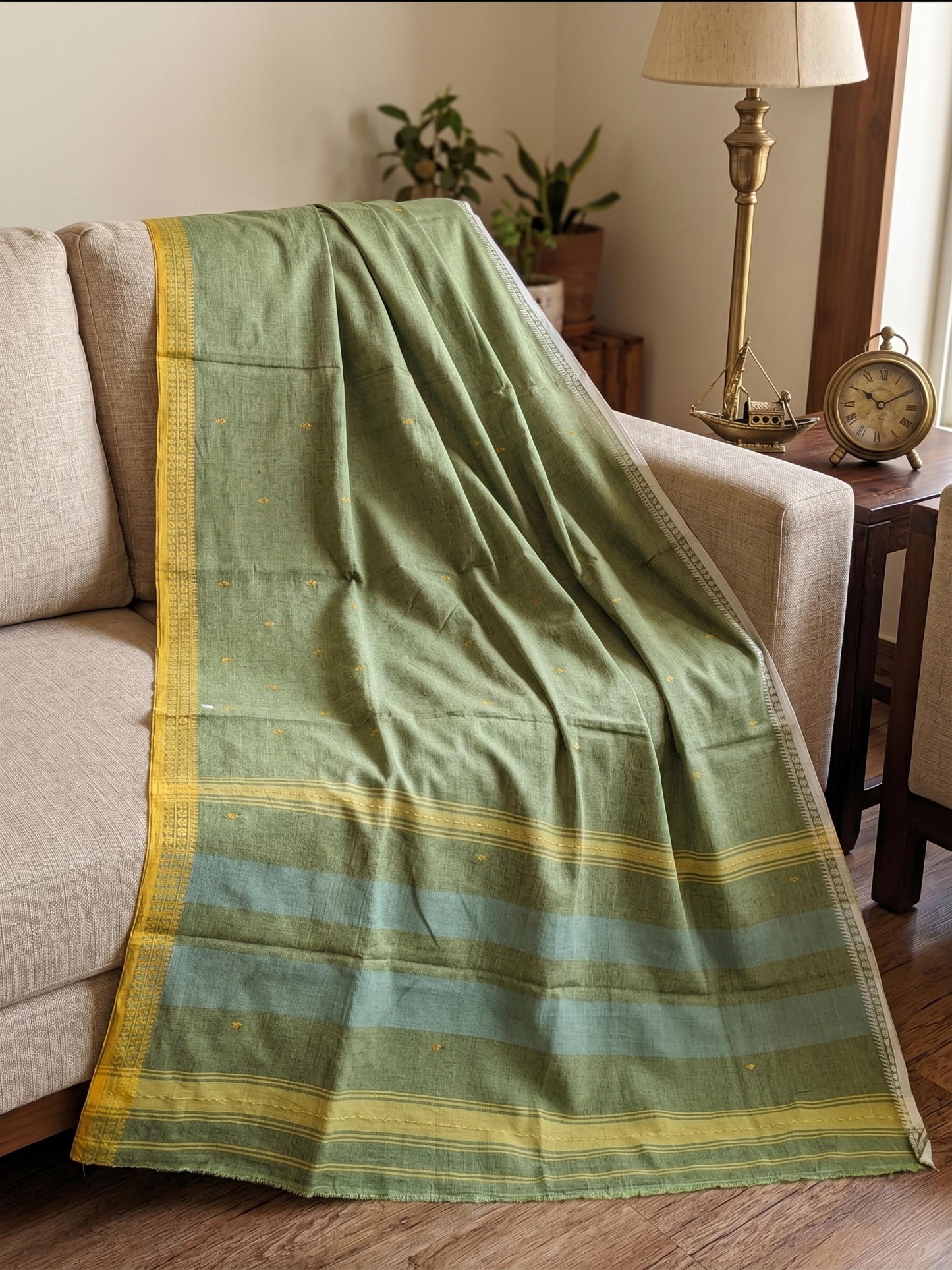 Dhaniakhali Saree
