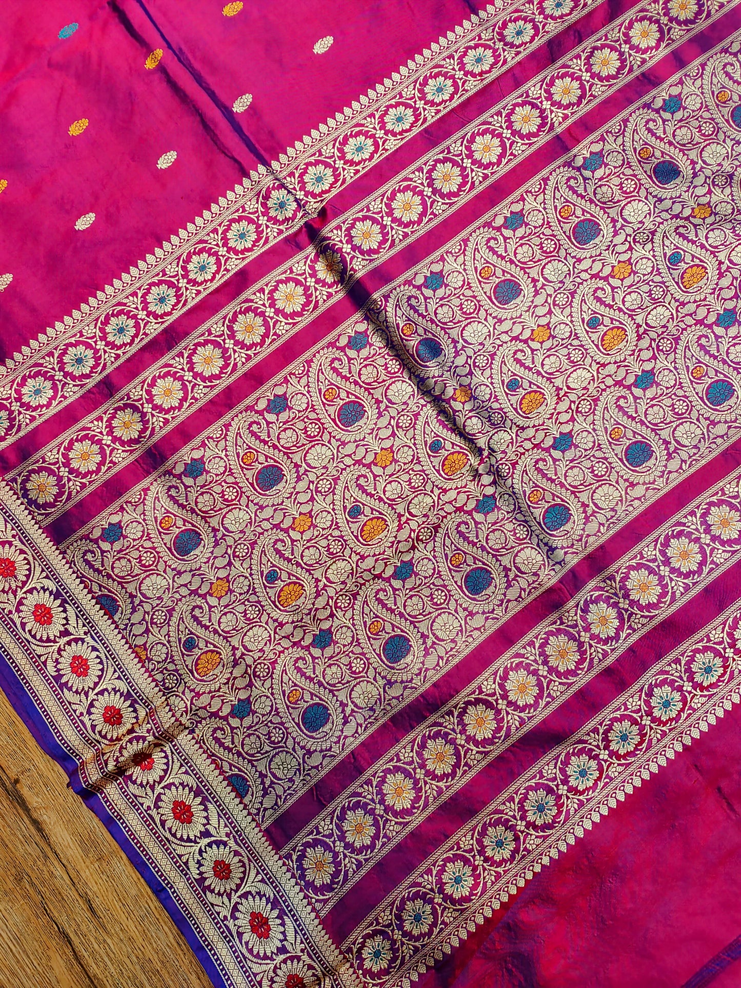 Magenta–Purple Cross-Toned Kataan Silk Banarasi Saree with Multicolour Accents
