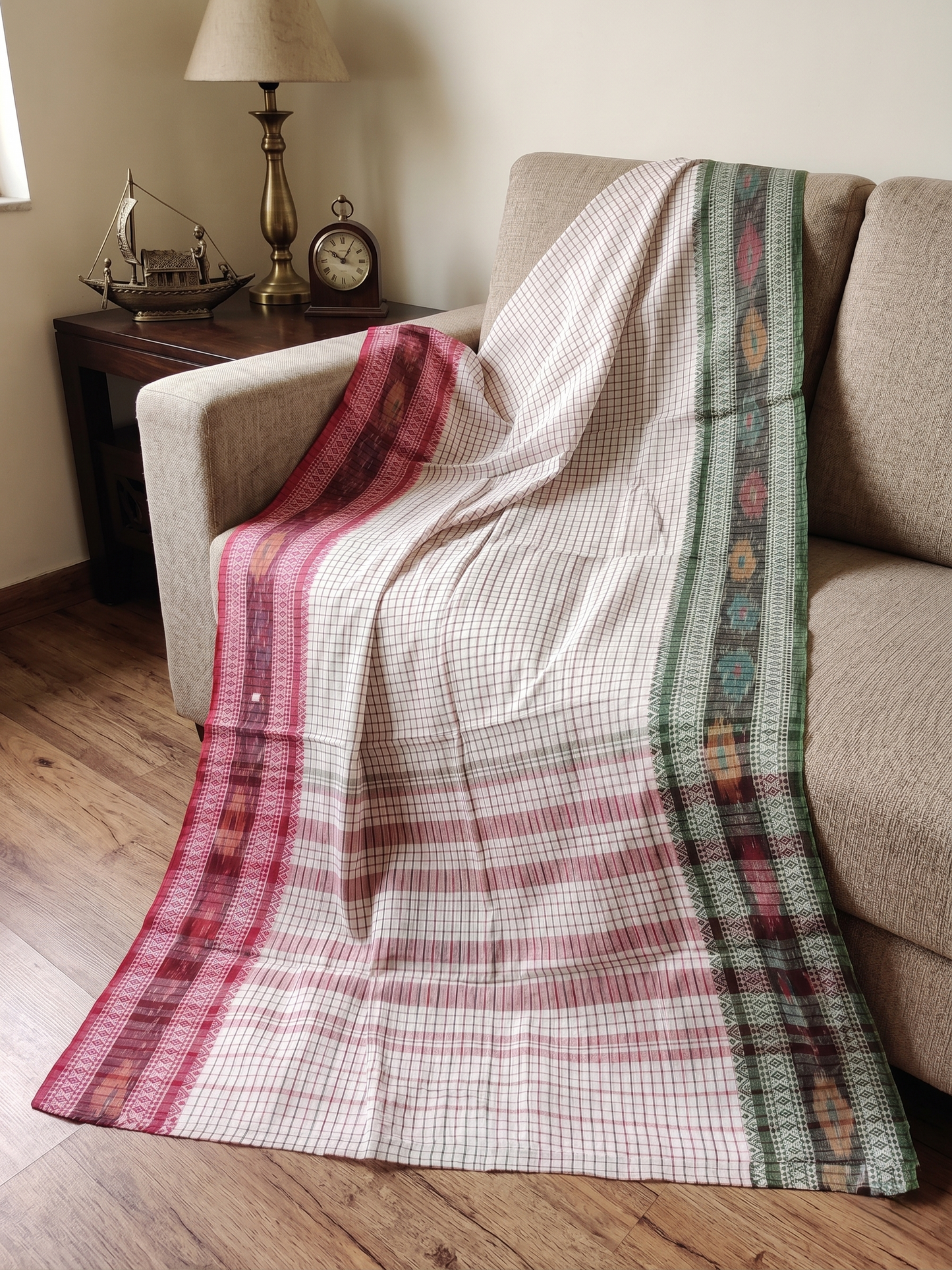 Dhaniakhali Saree