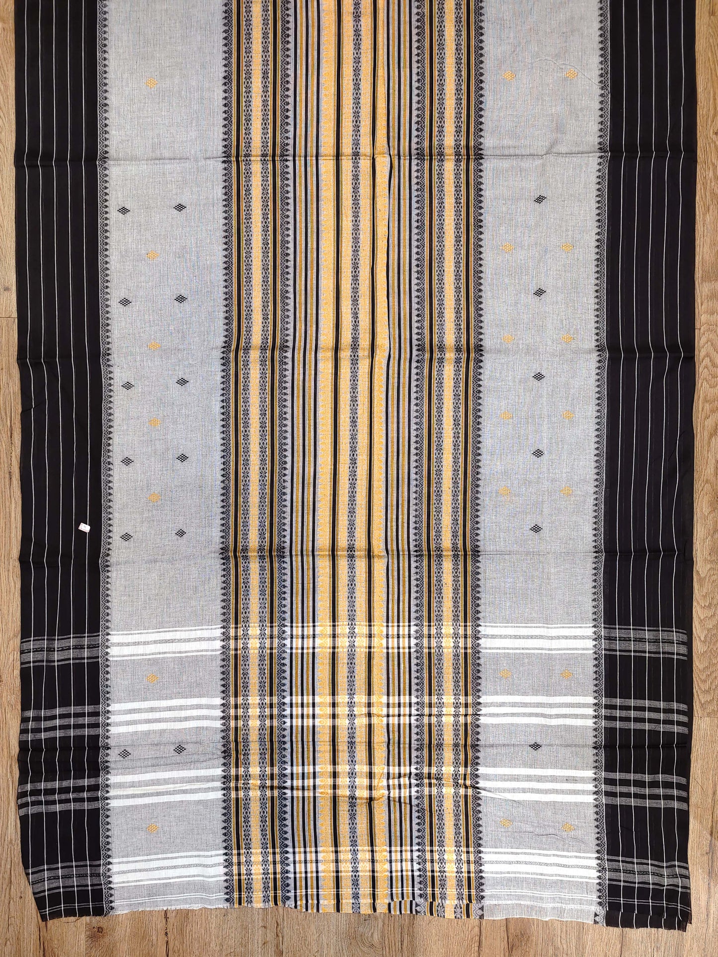 Dhaniakhali Saree